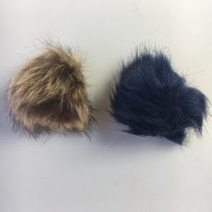 HAIR BALL KEYCHAIN 3.5" CLIP HAIR BALL Two Color for Choose Brown Or Blue